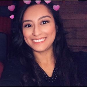 Meet your Posher, Ivonne